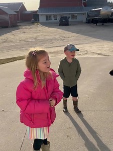 10K views · 1.1K reactions | ☀️ Easter on the farm.  The tradition of hunting for your Easter basket continues! Hope you all had a great weekend. 﫶 | Modern-day Farm Chick | Facebook