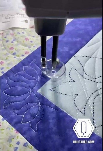 Tulip Corner and Border Digital Quilting Designs from Quiltable.com