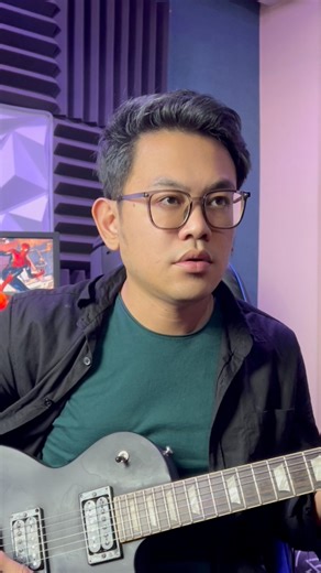 428K views · 9K reactions | playing guitar with cute dogs | Gendis Permana | Facebook