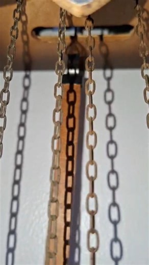 Satisfying Cuckoo Clock Pendulum #shorts #pendulum #oddlysatisfying #cuckooclock #clockwork #ticking