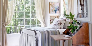 20 Small Bedroom Storage Ideas for the Tiniest of Spaces