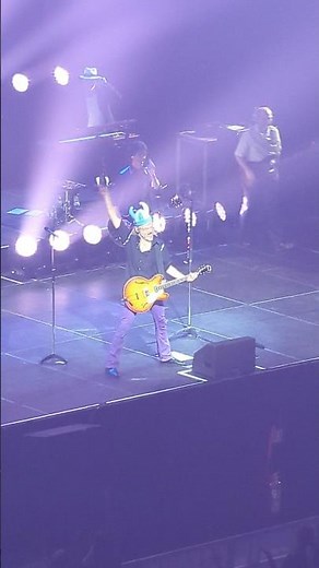 Roxette en Uruguay: Christoffer Lundquist toca "El Viejo" en el Antel Arena