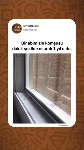 Tayfa Repost on Instagram: "Girişimci ve e-ticaretin öncüsü Jeff Bezos, e-ticaret şirketinin Amazon’un kurucusu ve yönetici başkanı, The Washington Post’un sahibi ve uzay araştırma şirketi Blue Origin’in kurucusudur. 1964 yılında New Mexico’da doğan Bezos, bilgisayarlara erken yaşta ilgi duymaya başladı ve Princeton Üniversitesi’nde bilgisayar bilimi ve elektrik mühendisliğini okudu. Mezun geldikten sonra Wall Street’te çalıştı ve 1990’da yatırım şirketi DE Shaw’da en genç başkan yardımcısı oldu