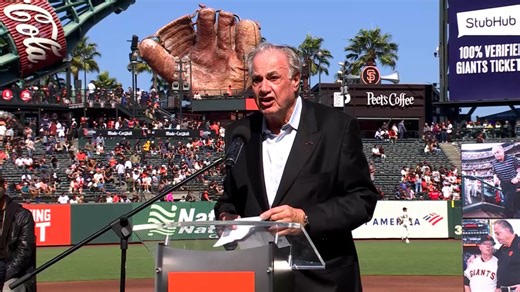 Murph inducted onto Wall of Fame