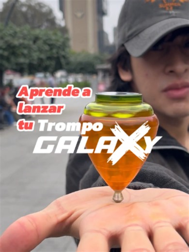 🌀 ¿Quieres aprender a lanzar tu Trompo Galaxy como un PRO? 🔥 👆Aquí te mostramos paso a paso la forma correcta de enrollar y lanzar tu trompo dominarlo. 🚀 🎯Recuerda que todo gran campeón empezó aprendiendo lo básico. 💪 🫵Domina los trompos, con los NUEVOS trompos Galaxy 🌌 . . . . #TromposGalaxy#Trompos#diversion#Perú#Pro#tip#fyp#parati