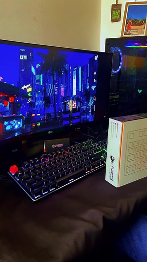 Domina tus juegos con el teclado Gamer Glorious GMMK 100%