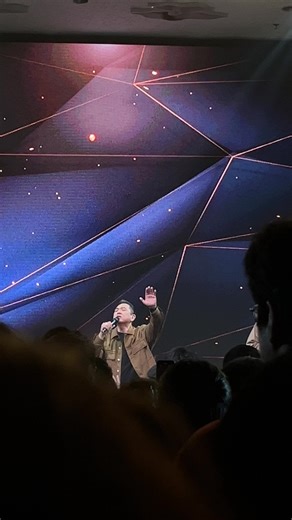 So beautiful worship🥹🫶✨ #worship #sidneymohede #ndcworshipsurrender #fyp #musicvideo #liveworship #fupage