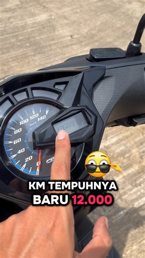 review beat deluxe 2022 km baru 12k guys #jualmotorbekas #honda #beat #deluxe #likenew | Iyan Sobari | Facebook