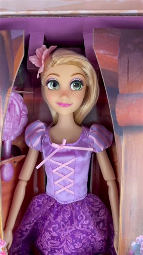 Beautiful Disney Rapunzel Dolls Collection