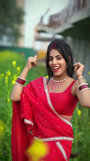 White White Shirt Parul Yadav Gaurav kushwaha #bhojpuri #trending #love