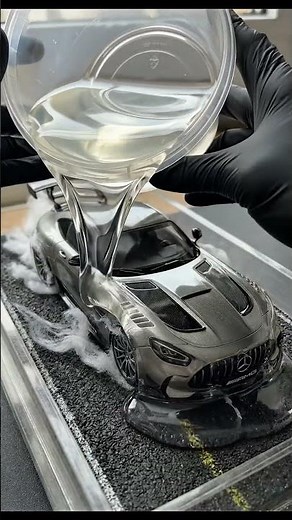 196 MPH of pure German Muscle in solid glass! 🇩🇪