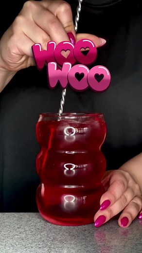 Delicious Woo Woo Cocktail Recipe for Valentine's Day
