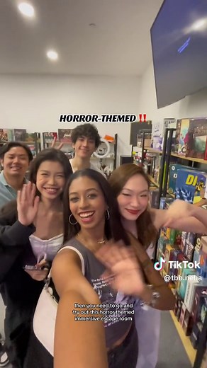 ‼️HORROR ESCAPE ROOM ‼️ inspired by The Medium! this was sooo fking scary guys please go try it with your friends!!! 📍 INMERS ESCAPE ROOM Orto - 27 West Coast Hwy #02-10, Singapore 117867 @INMERS #escaperoom #thingstodosg #exploresg #horror #themedium #tiktoksg
