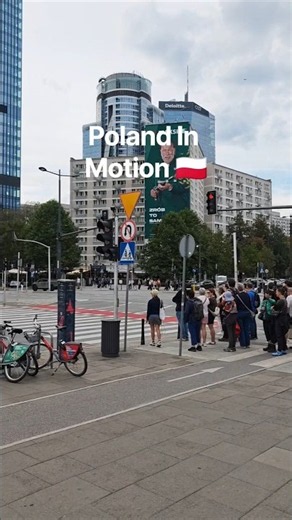 Warsaw - city in motion 🏙️
