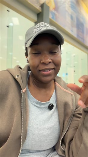 Priscilla Andrews on Instagram: "I’M JUST SAYING… Lifting weights will not get you “bulky”. Lifting gives you shape, contour and GLUTES!!! LET’S GO!!! ✨HAPPY TRAINING✨ Coaching, programs, and my favorite leggings, all linked in bio. #fitnessmotivation #fitness #workouts"