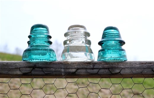 Vintage Hemingray Glass Insulators: Aqua & Clear No 19, 40, 45 Set - Etsy