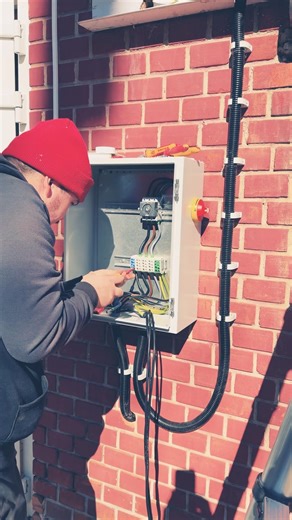 Tűzeseti kapcsoló bekötése, kétoldalú betáplálással. #villanyszerelés