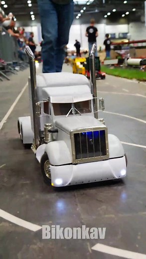 PETERBILT #rchobby #camionrc #rccar #rctoys #tiktokrc #rctruck #rcmodellbau #funktionsmodellbau #rc #truck #lkw #peterbilt
