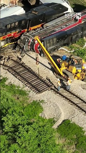 Train vs. semi crash in Iowa turns deadly