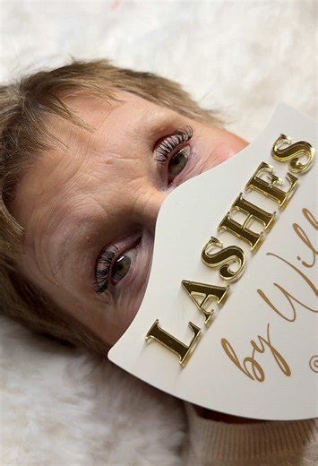 First Live Model Lash Application Tutorial