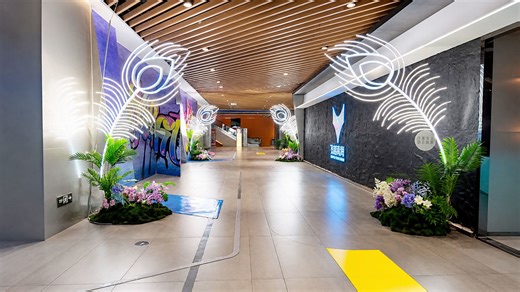 This mall hallway design combines art lighting and open space