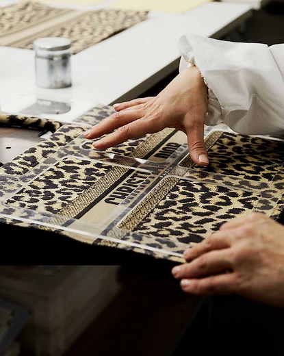 229K views · 7K reactions | Go behind the scenes of the making of the 'Dior Book Tote' embroidered with 'Mizza' leopard motif to see how the House's renowned savoir-faire has been called upon to translate the inspiration of Mizza Bricard, Monsieur Dior's leopard-loving muse, into a new iteration of the iconic embroidered bag for Fall 2021 on.dior.com/fall21 by Maria Grazia Chiuri. | Dior | Facebook