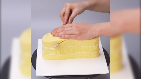 Mermaid Tail Cake and Colorful TV Character Cake