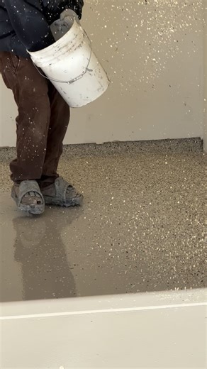 😤🔥🛠️ BROOOO it’s THROW IT THURSDAY and the FULL CHIP SYSTEM is absolutely COOKIN’ 💥 Grindin’ concrete ✔️ Throwin’ chips ✔️ Buildin’ garages that are BUILT DIFFERENT ✔️😎 No shortcuts, no skipped prep — just a system that’s made to WORK 💪 💥🔥 WHY FULL CHIP? 🧊 Slip resistance for salty boots winter chaos ❄️ 🛡️ Built for real garages and workspaces that actually see use 🔧🚗 🧼 Easy to clean when Indiana winter tries to wreck everything 🌨️🧂 🔒 Locked in with polyaspartic topcoat for long-