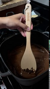 Bayou Classic 1090 12-in Bayou Wooden Roux Spoon Made from Beech Wood Perfect Complement to Bayou Cast Iron Dutch Ovens and Stockpots Ideal for Shrimp Creole Gumbo and Etouffee