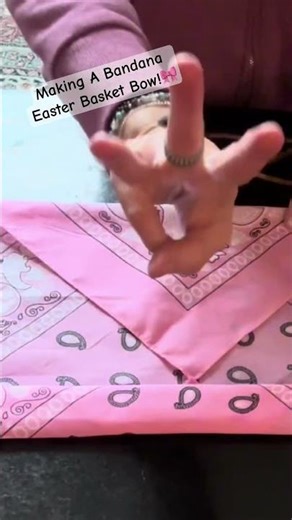 How To Easter Basket Bandana Bow! #bandanadiy #easterdecor #eastercrafts #bow #shorts