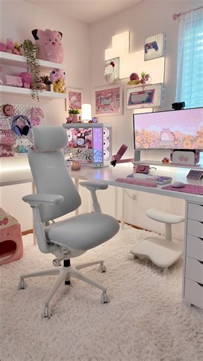 The LiberNovo Omni Pro is the most advanced ergonomic chair ever! #ergonomicschair #desksetup