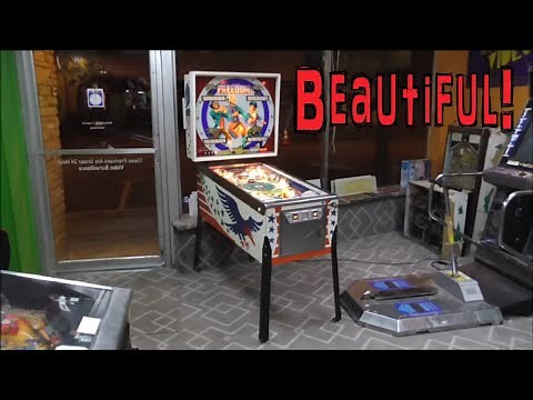 Bally's 1976 FREEDOM Pinball Machine, All Fixed Up and ready to go for the Customer!