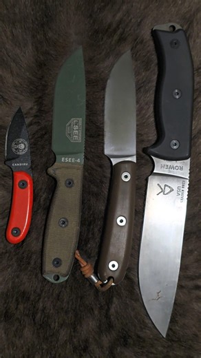 A video for a valued subscriber. #esee #comparison #survival scale size HM v regular @JesseRobertm