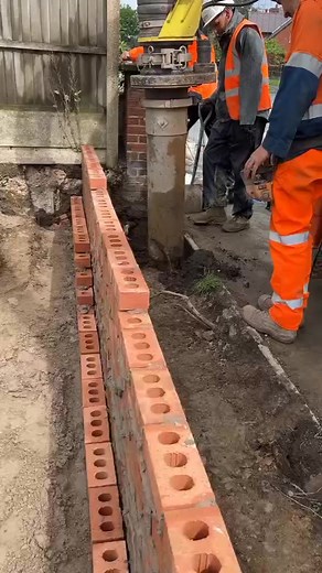 Bricklayer | Bricklayer