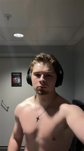 Legday today, need to work on toning out my quads because wtf #4u #fyp #viral #trending #fy