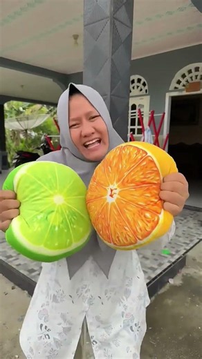 Two Hands VS Stuck Objects = Big Laugh 😁😃😁