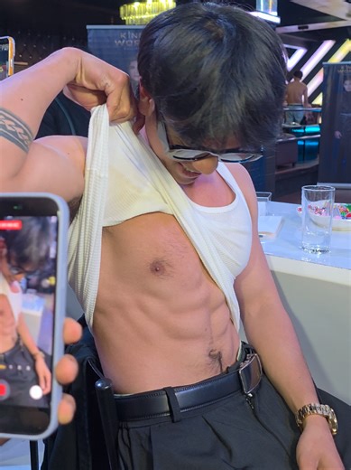 Paul John Galang's Stunning Ab Reveal at King of the World Philippines 2026