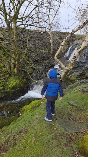 Walk up Banishead Quarry last weekend. Just the youngest two while the eldest was at scout camp. lovely walk and a waterfall always tops it off.