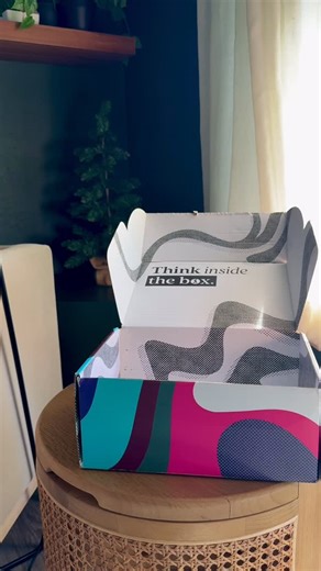 Kate on Instagram: "In November @aardvarkbookclub offered to send me a free curated box & I’ve finally gotten some time to open it up! They sent one book I’ve been wanting to read & two that are totally new to me but sound amazing! 📖 Well, Actually by Mazey Eddings When Eva, a journalist & podcast host, publicly calls out her ex & social media personality Rylie, they make a deal to go on a series of dates for Rylie to make up for his toxic behavior & debrief them on the show. 📖 Isn’t It Obviou