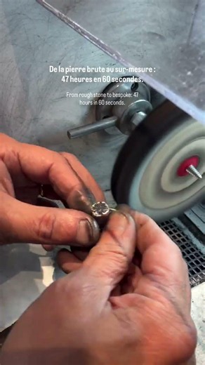De la matière pierre brute au sur-mesure | Bague Octavia