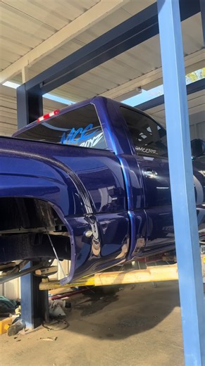 Show truck maintenance 🙌🏼 #showtruck #cateye #chevy #bagged #fy