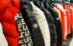 Fake vs Real Moncler Jackets: How to Spot?