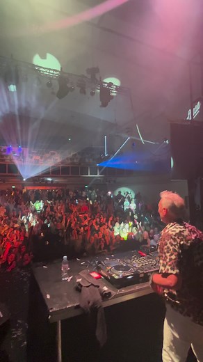 Martin Kemp returns to London for a Huge Back to the 80s Set at Indigo O2 - with live tribute support from Boy George, Duran Duran, Blondie & more! 💕 London, UK - Renowned 80s icon Martin Kemp is set to bring the ultimate 80s experience to Indigo O2 on Friday 11th October. The Spandau Ballet star will be taking to the decks for an unforgettable night, spinning all the best hits from the iconic decade. Tickets: bit.ly/o2indigo-martinkemp | Magic Disco