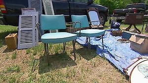 Watch Flea Market Flip Season 6 Episode 14 - Take a Seat at the Piano Bar