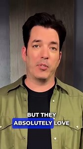 Kids go wild for these Halloween animatronics