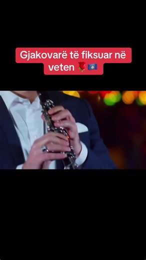 Gjakovarë të fiksuar në veten — video nga Gjakova
