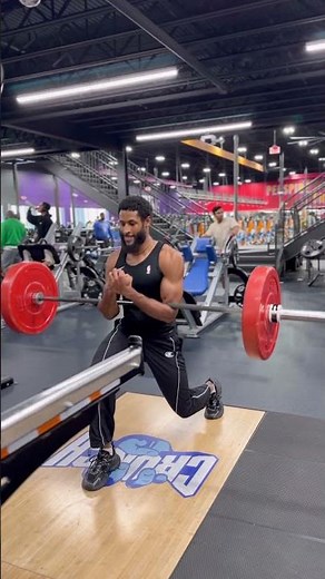 Weighted lunges with a twist total body exercise