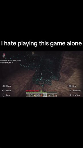 Surviving Horror Alone in Minecraft