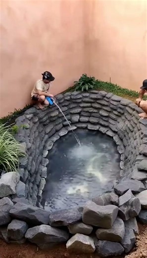 Quer um lago de peixes em casa? Veja como fazer !💧 #lago #diy #peixes