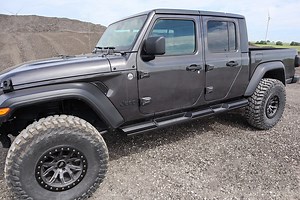 LoD Offroad JRS2061 Armor Lite RockSliders for 20-21 Jeep Gladiator JT